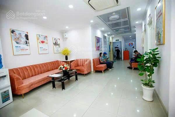 CHO THUÊ NHÀ GÓC 2 MT ĐƯỜNG CMT8 & HỒ XUÂN HƯƠNG, P.VÕ THỊ SÁU, Q3, DT 8x24m, HẦM 6 LẦU, 400tr