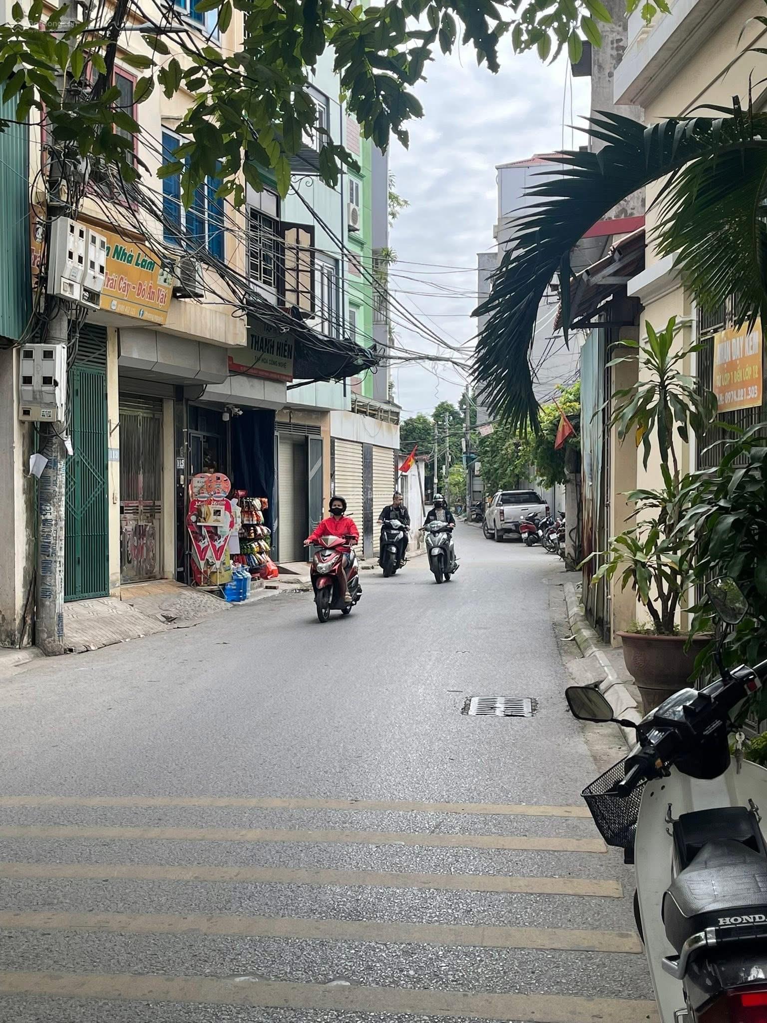 Bán đất tại Phố Gia Quất, Bồ Đề mới, Long Biên, Hà Nội, giá cực chất 7,9 tỷ, 50m2