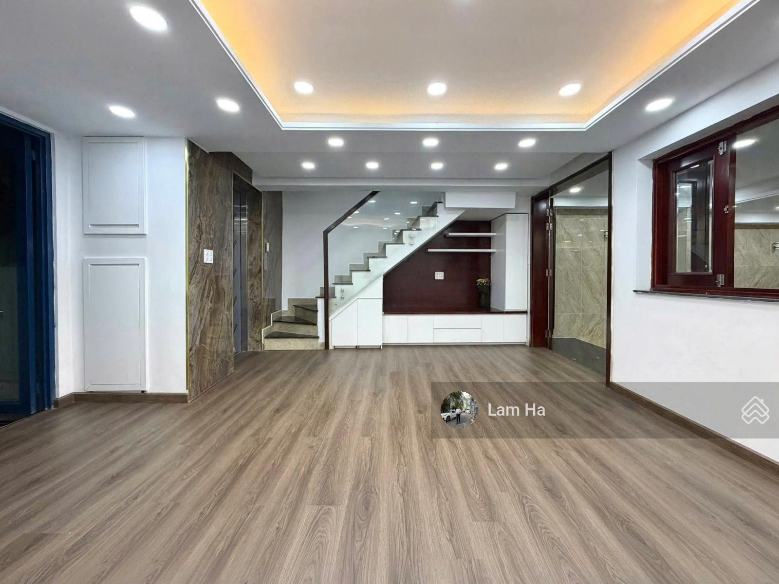 BIỆT THỰ MẶT TIỀN NGAY NGUYỄN VĂN TRỖI, P11, PHÚ NHUẬN - 5 TẦNG CÓ HẦM, HỒ BƠI & THANG MÁY - 70M2