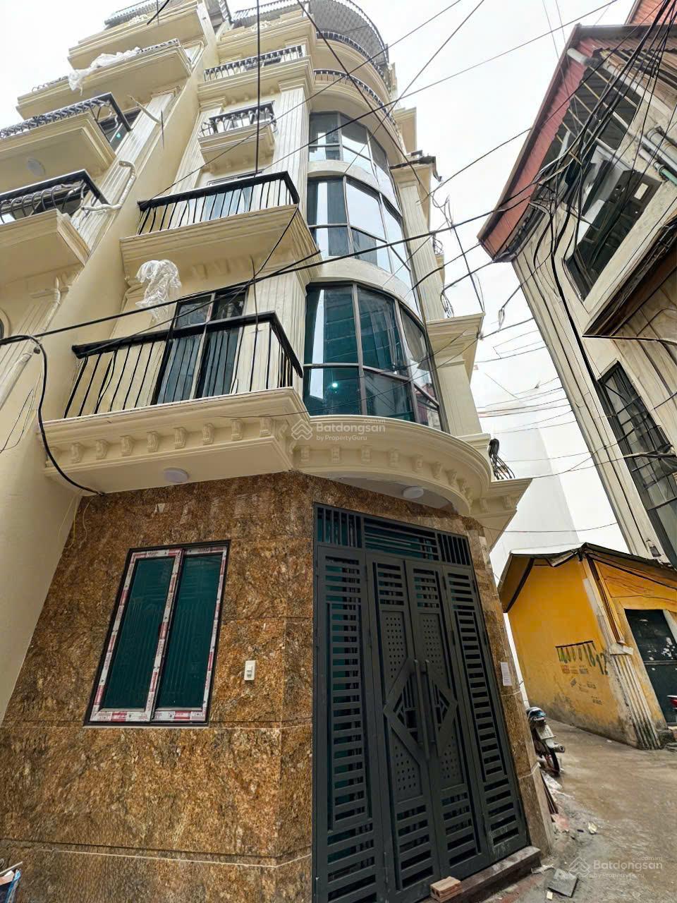 Bán nhà dòng tiền Tu Hoàng, Nam Từ Liêm. 7 tầng 10 phòng khép kín thang máy, dòng tiền 35tr/tháng