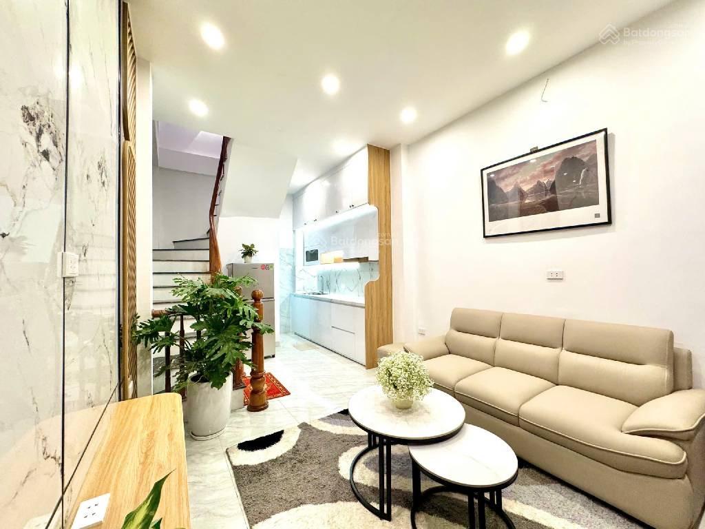 Bán Nhà Riêng tại Đường Mai Động, Hoàng Mai, Hà Nội giá ưu đãi 8,1 tỷ, 34 m2 tặng toàn bộ nội thất