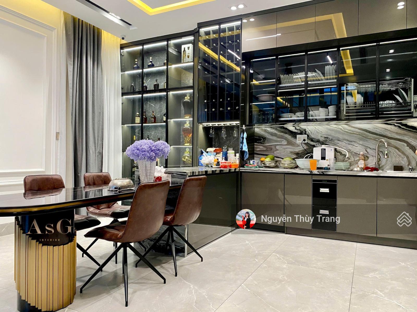 Cần bán gấp Biệt thự 180m2 tại Oasis 1, Thuận An, Bình Dương- 1 căn giá rẻ duy nhất nhà đẹp y hình