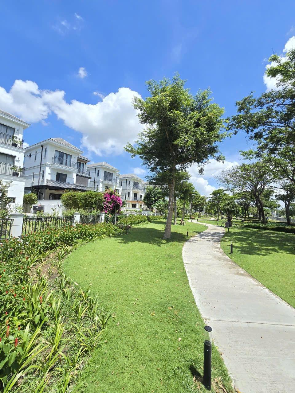 Bán biệt thự Lk Nine South, xã Phước Kiển, Nhà Bè