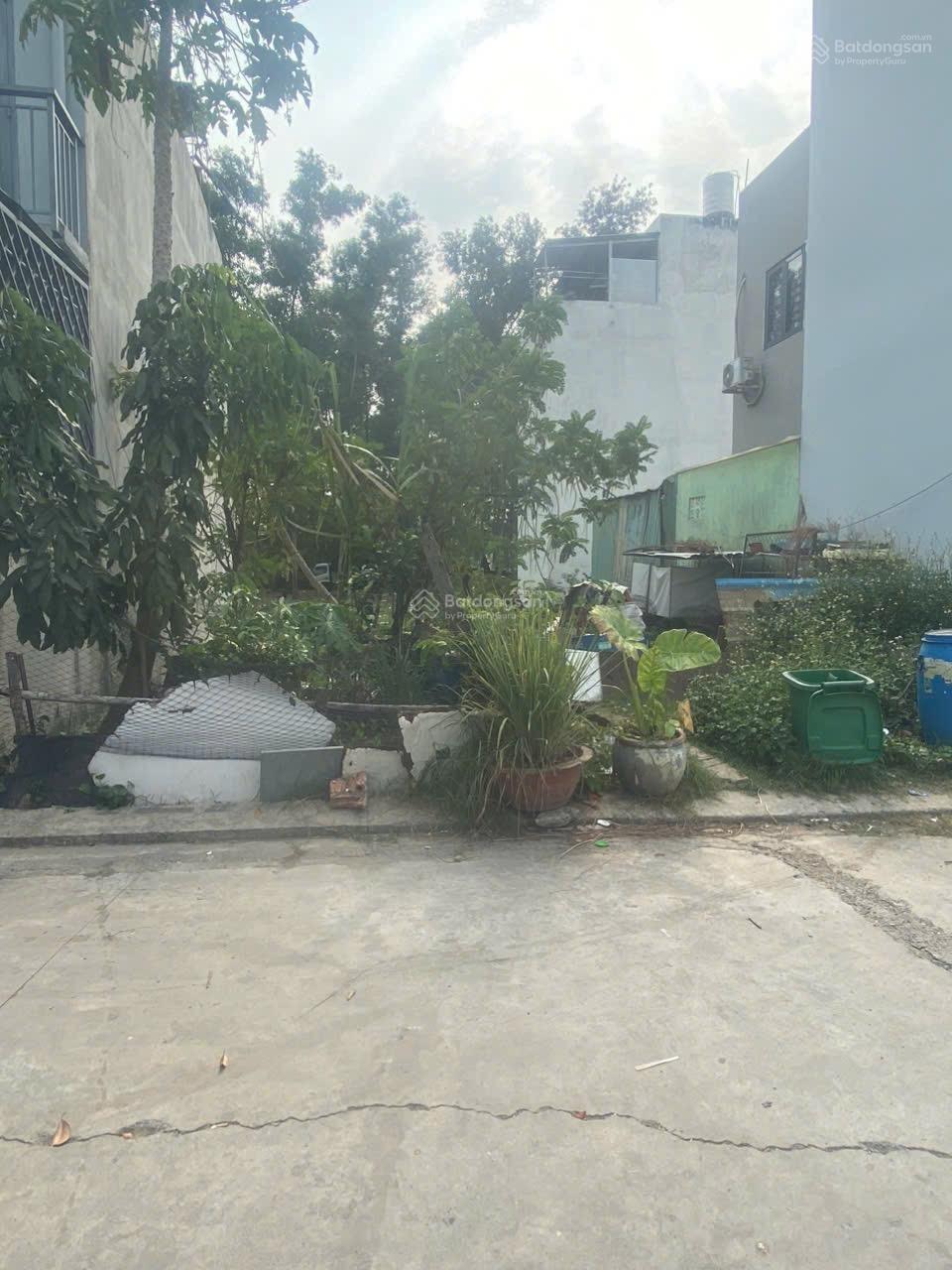 Bán nền đất đẹp hẻm xe hơi ngay đường 970 Phú Hữu, Quận 9 diện tích 59m2 ngang 4m Lh 0915 698 ***