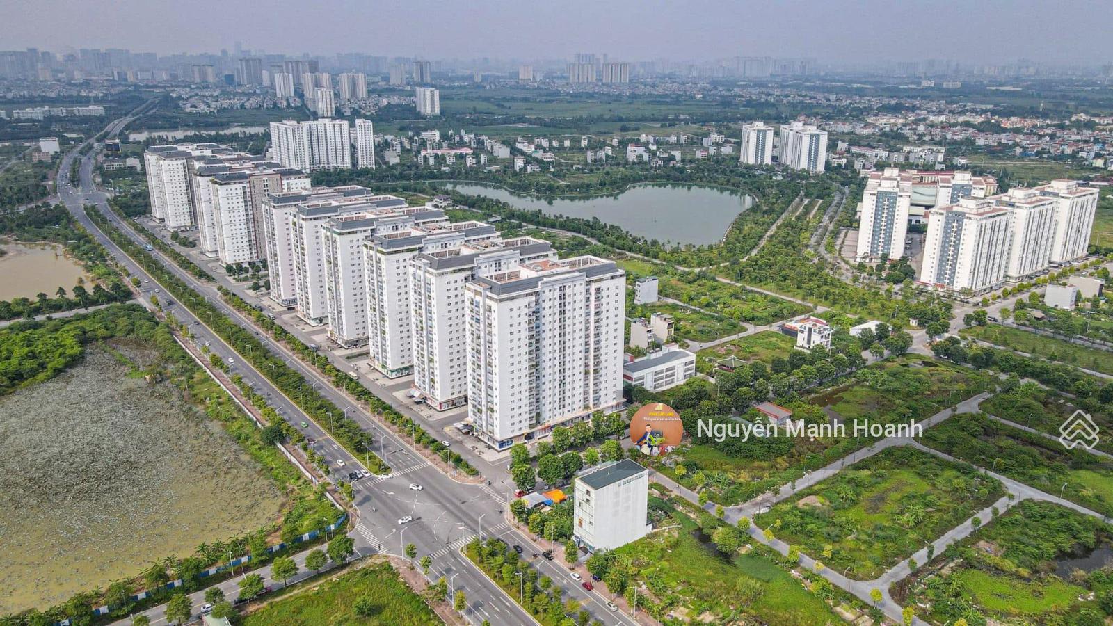 Bán nhà liền kề Thanh Hà 100m2, 5 tầng, chỉ nhỉnh 14 tỷ nhận nhà ngay, đường lớn, kinh doanh đỉnh