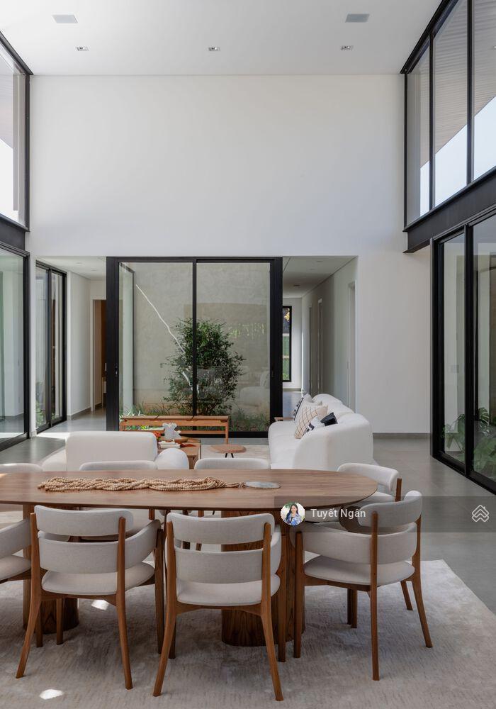 BÁN KÍN - BIỆT THỰ VIP THẢO ĐIỀN ĐỘC QUYỀN 600m2 - chỉ 199tr/m2 sẵn kết cấu dọn vào ở ngay BÁN KÍN - BIỆT THỰ VIP THẢO ĐIỀN ĐỘC QUYỀN 600m2 - chỉ 199tr/m2 sẵn kết cấu dọn vào ở ngay