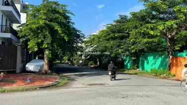 (ĐẤT LÔ GÓC) KDC Làng Việt Kiều Phong Phú, 60 triệu / m2, giá siêu hời