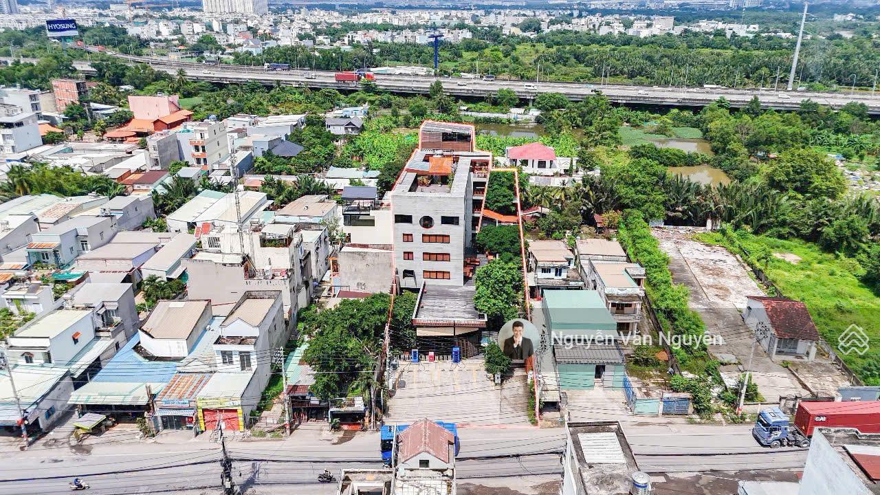 Siêu phẩm bán tòa nhà 2 mặt tiền Nguyễn Duy Trinh. KC hầm + 7 tầng. Thu nhập 500 tr/th. lộ giới 30m