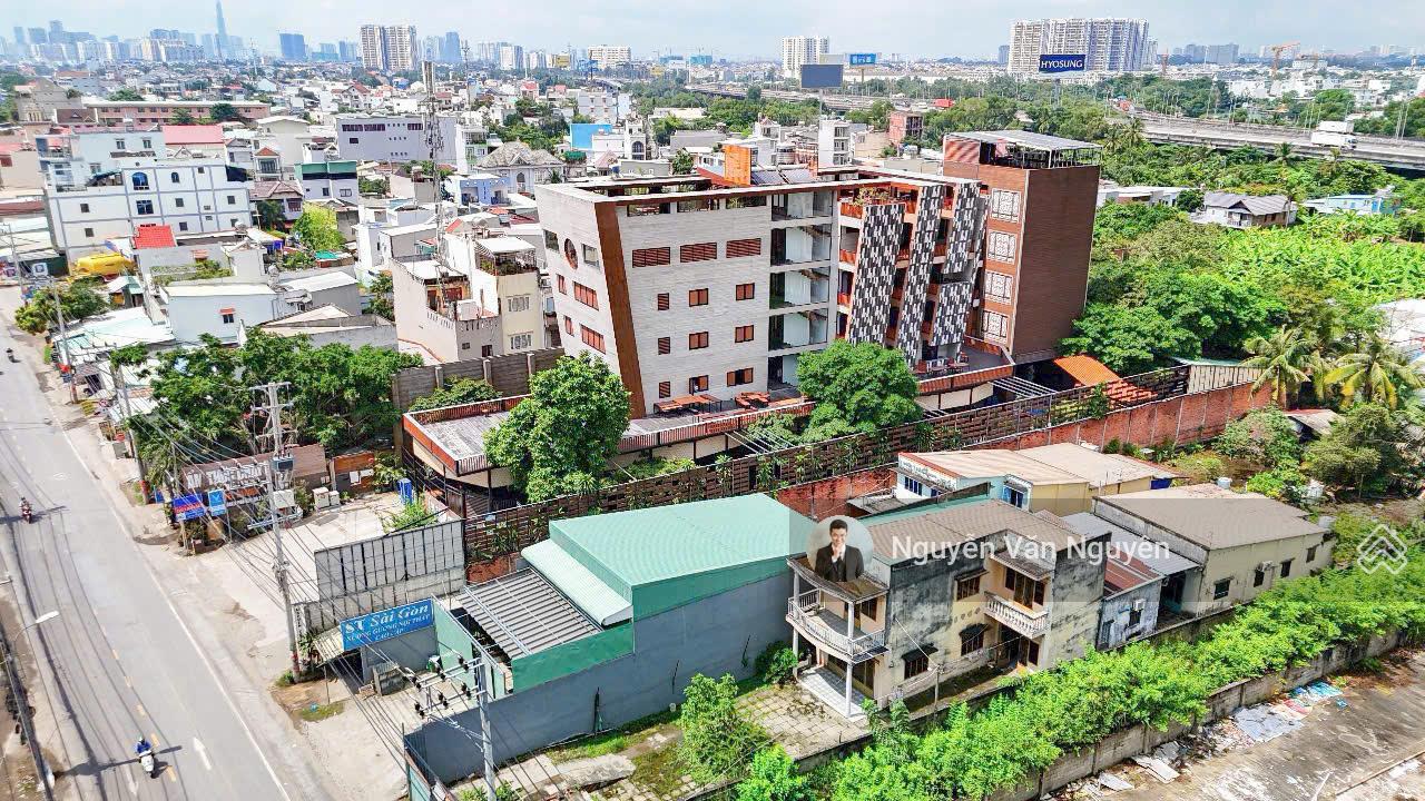 Siêu phẩm bán tòa nhà 2 mặt tiền Nguyễn Duy Trinh. KC hầm + 7 tầng. Thu nhập 500 tr/th. lộ giới 30m