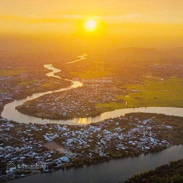 Bán lô đất 220m2 (ONT) cách đường Tỉnh Lộ 2 - 500m, gần chợ và trường học