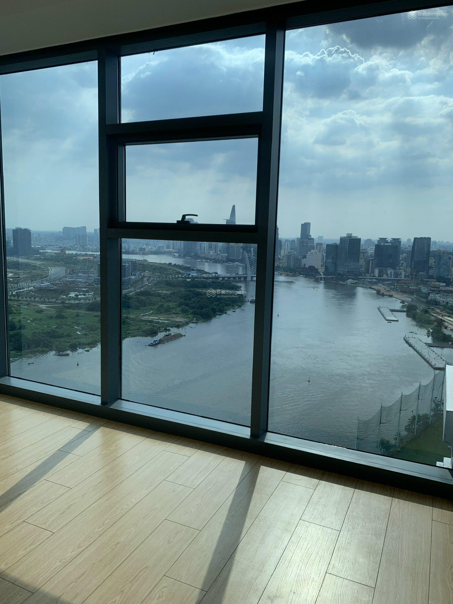 Bán siêu phẩm đẹp nhất Sunwah Pearl, 2PN, view trực diện sông và toàn cảnh Quận 1 Bitexco