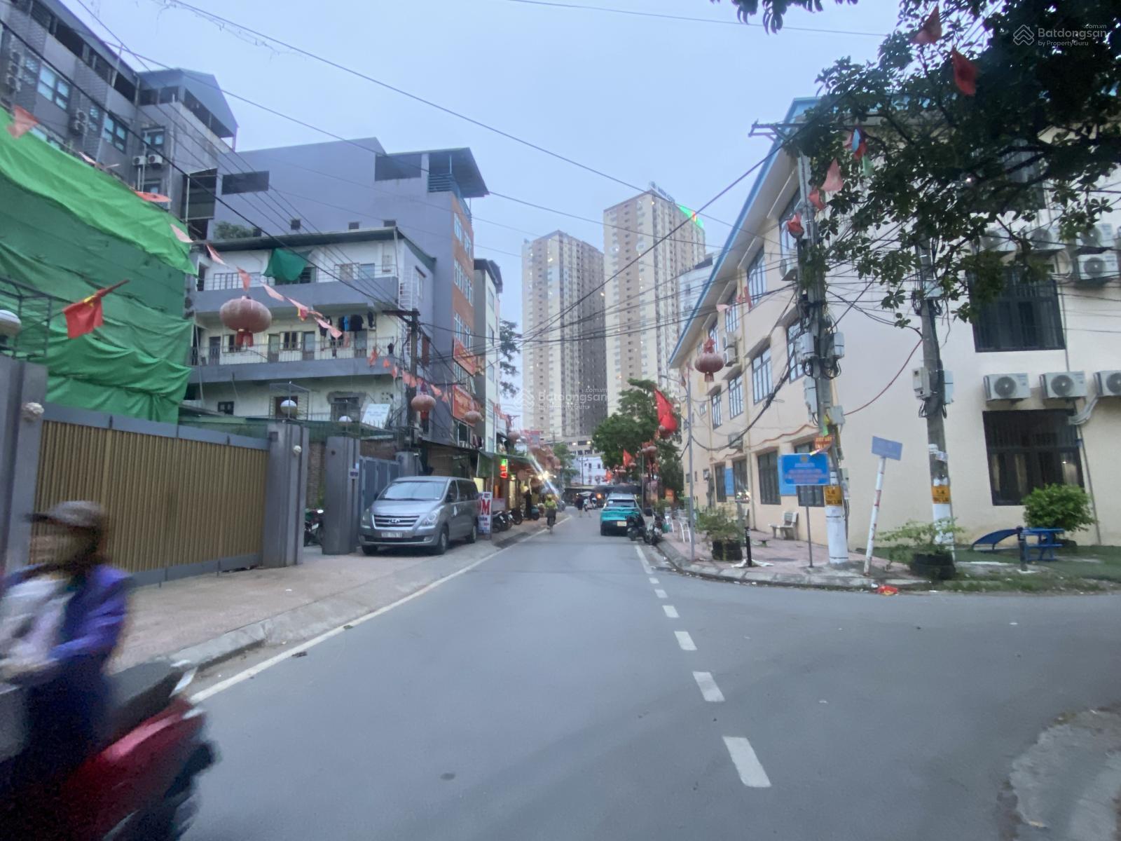 Hàng thửa 102, Đất vàng tại Lai Xá, 318m, vỉa hè, xe buýt tránh, giá chỉ 48,9 tỷ