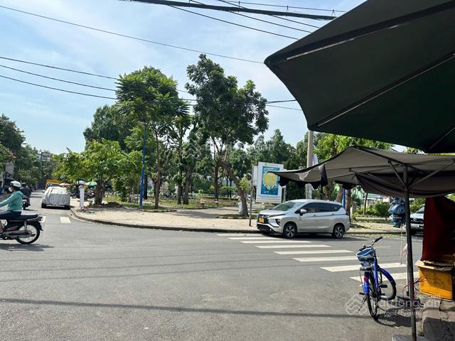 bán nhà mặt tiền đường nội bộ phường tây thạnh DT 5x20 đúc 1 trệt 2 lầu bán 14 tỷ LH 0946 567 *** bán nhà mặt tiền đường nội bộ phường tây thạnh DT 5x20 đúc 1 trệt 2 lầu bán 14 tỷ LH 0946 567 ***