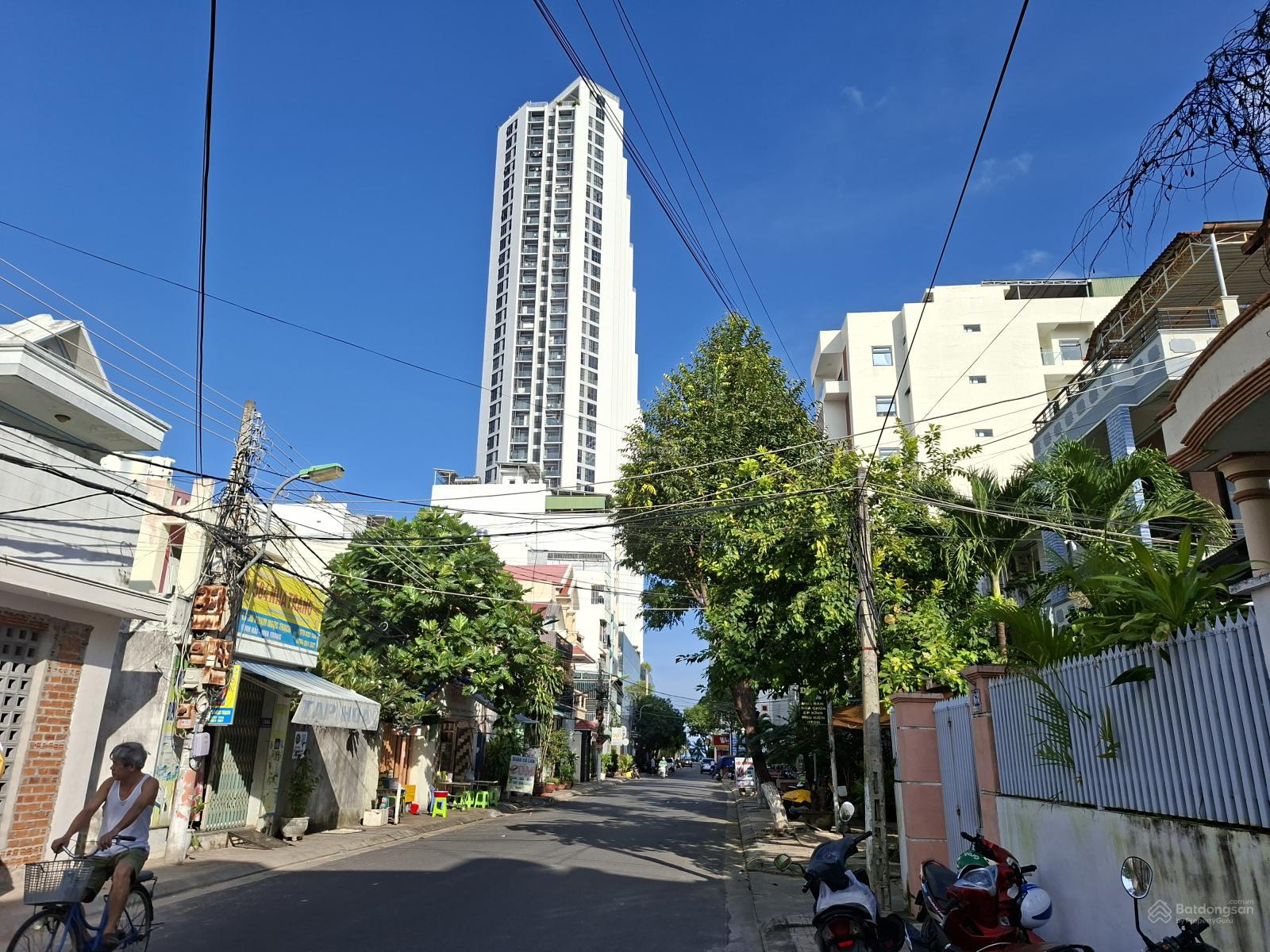 Bán nhà mặt tiền đường phạm ngọc thạch phường bắc nha trang