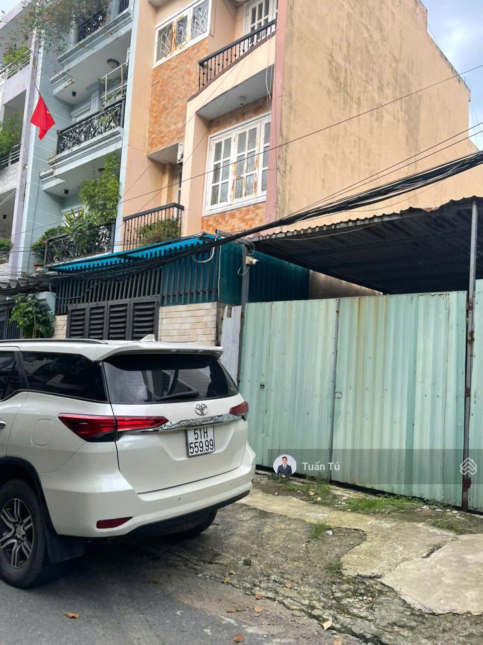 Cực hiếm! Bán khuôn đất 5x21m, sát mặt tiền Đặng Thùy Trâm - Bình Lợi, gần công viên, đường 12m