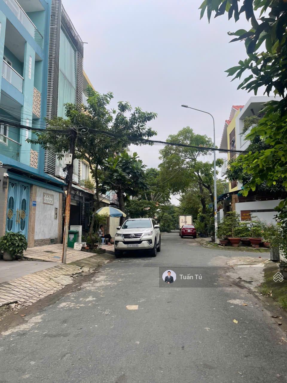 Cực hiếm! Bán khuôn đất 5x21m, sát mặt tiền Đặng Thùy Trâm - Bình Lợi, gần công viên, đường 12m