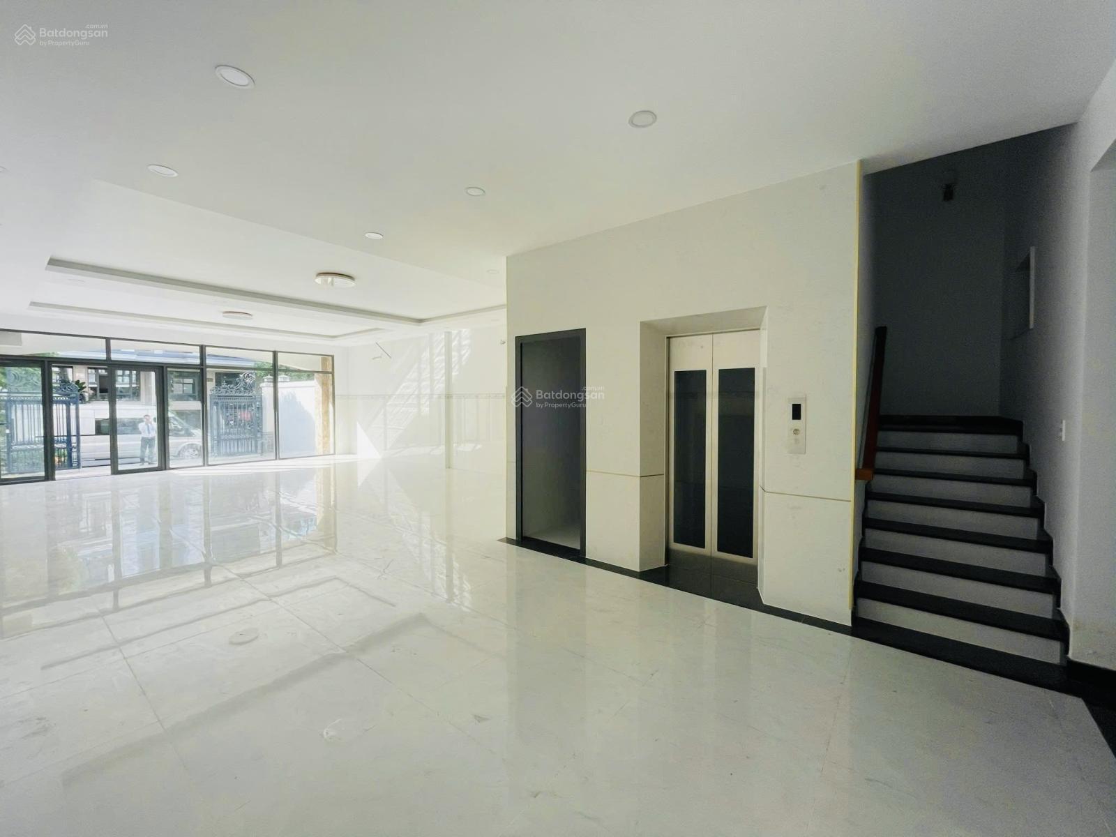 Mặt Tiền Đường Nhựa 20M KĐT Vạn Phúc - 147M2 Nhà 5 Tầng Thông sàn - Thu 55Tr - Vị Trí Đẹp Mặt Tiền Đường Nhựa 20M KĐT Vạn Phúc - 147M2 Nhà 5 Tầng Thông sàn - Thu 55Tr - Vị Trí Đẹp