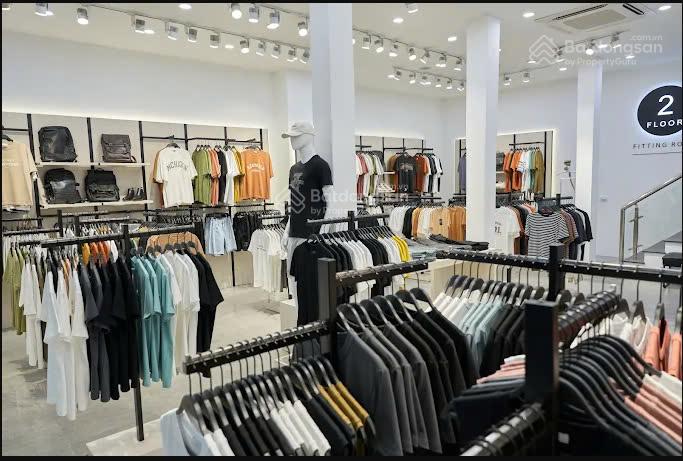 Cho thuê nhà mặt phố Xã Đàn mặt tiền 15m, diện tích 130m2, uy tín, Đống Đa, Hà Nội