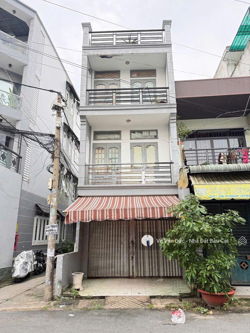 Hơn 8 tỷ bán nhà góc 2 mặt tiền Đoàn Giỏi - Tân Phú - đối diện Aeon Mall - DT 4x15m - đúc 2 lầu Hơn 8 tỷ bán nhà góc 2 mặt tiền Đoàn Giỏi - Tân Phú - đối diện Aeon Mall - DT 4x15m - đúc 2 lầu