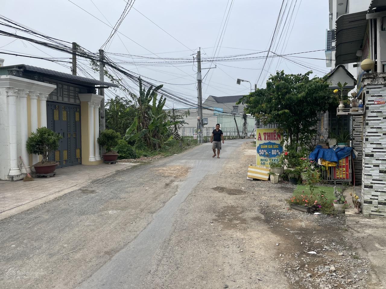 Chính chủ gửi 310m2 đất thổ cư, đường xe hơi, cách đường lớn chỉ 150m, kết nối TPHCM 25 phút