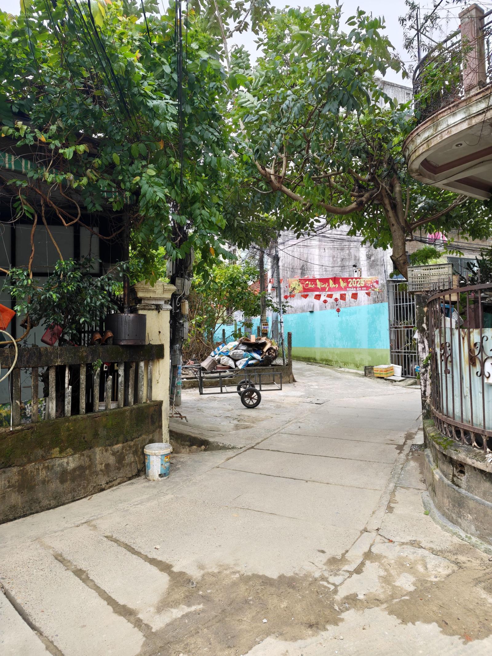 Bán đất trung tâm tại phường Sơn Phong, Hội An, Quảng Nam, 177,7m2 phù hợp XD khách sạn, villa