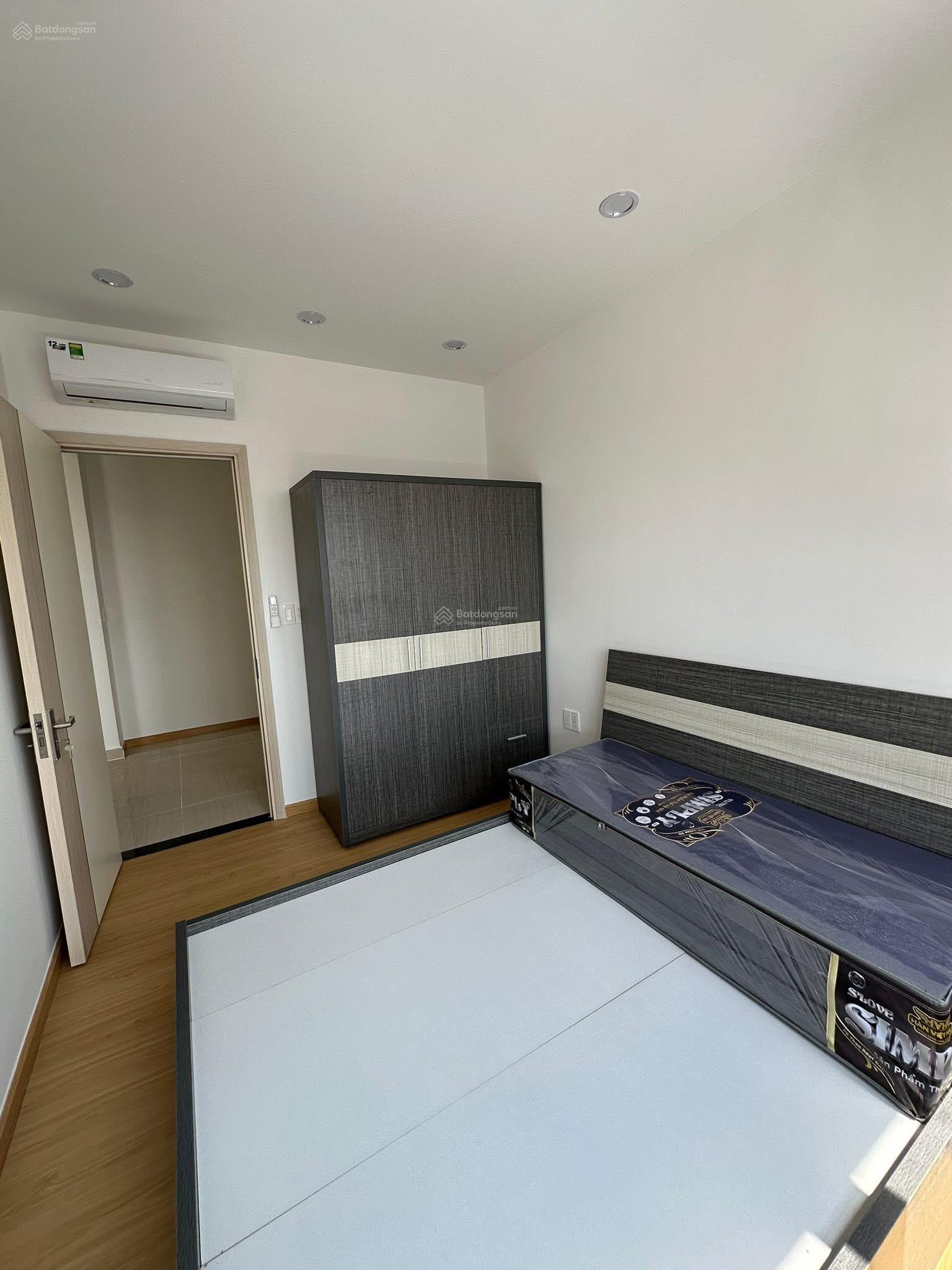 Căn Hộ Moonlight Boulevard 57m 1PN+ Bancon.Mới 100%. Full nội thất mới keng. Giá 2,8 tỷ. Căn Hộ Moonlight Boulevard 57m 1PN+ Bancon.Mới 100%. Full nội thất mới keng. Giá 2,8 tỷ.