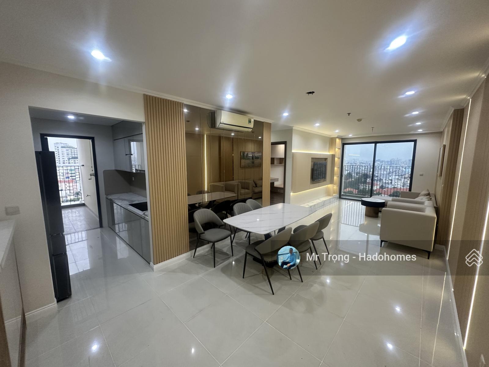Bán căn hộ Kingdom 101 - 2PN - 72,5m2 full nội thất giá 7,25 tỷ