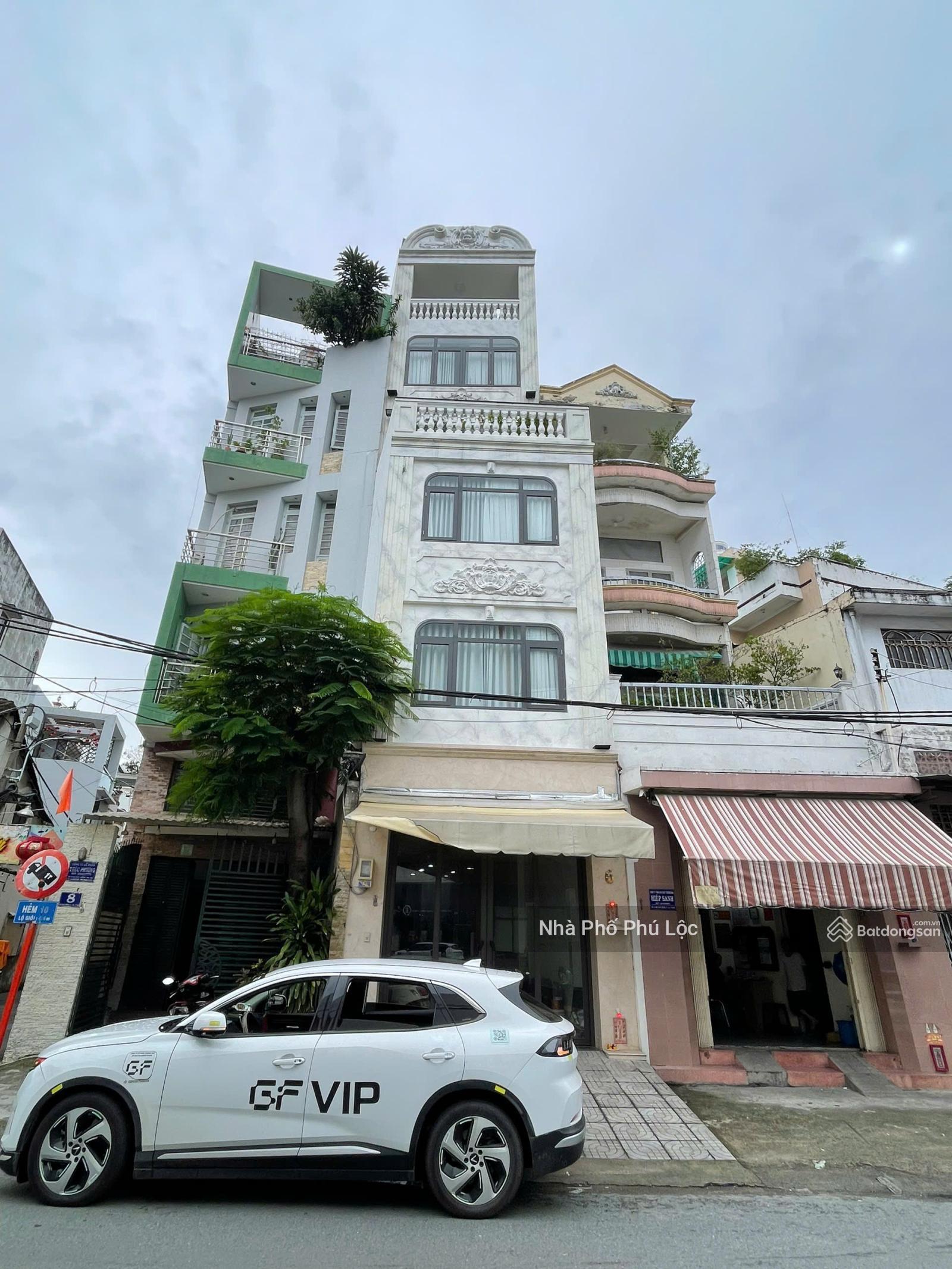 Góc 2MT Vĩnh Viễn ngay Nguyễn Tri Phương Q10 - DT: 4,3m x 15m. Gía chỉ 18 tỷ