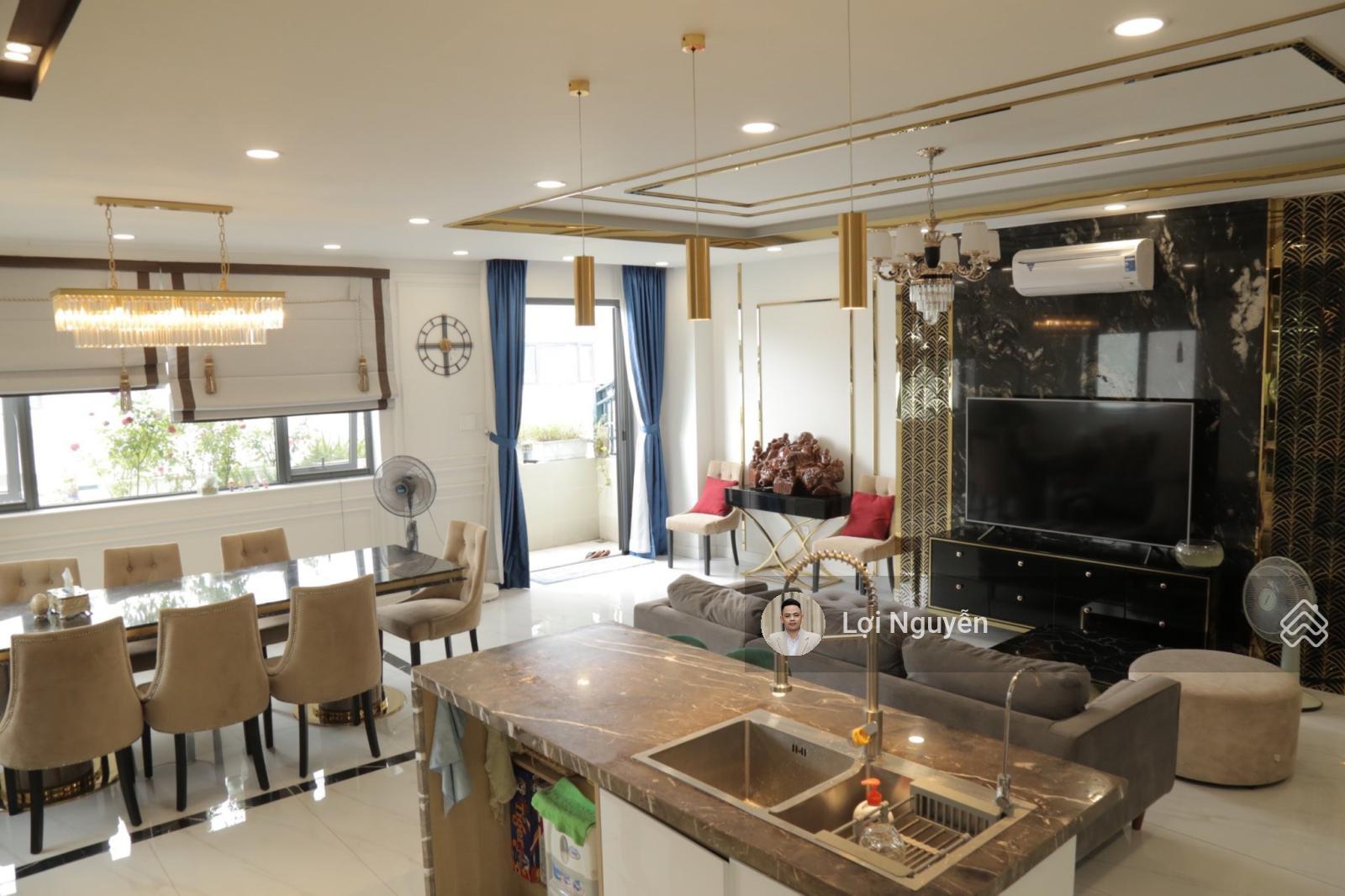 Nhà phố (9x19m) bên kênh sông trăng, hoàn thiện nội thất cao cấp, sẵn sổ hồng, giá tốt chỉ 34tỷ.