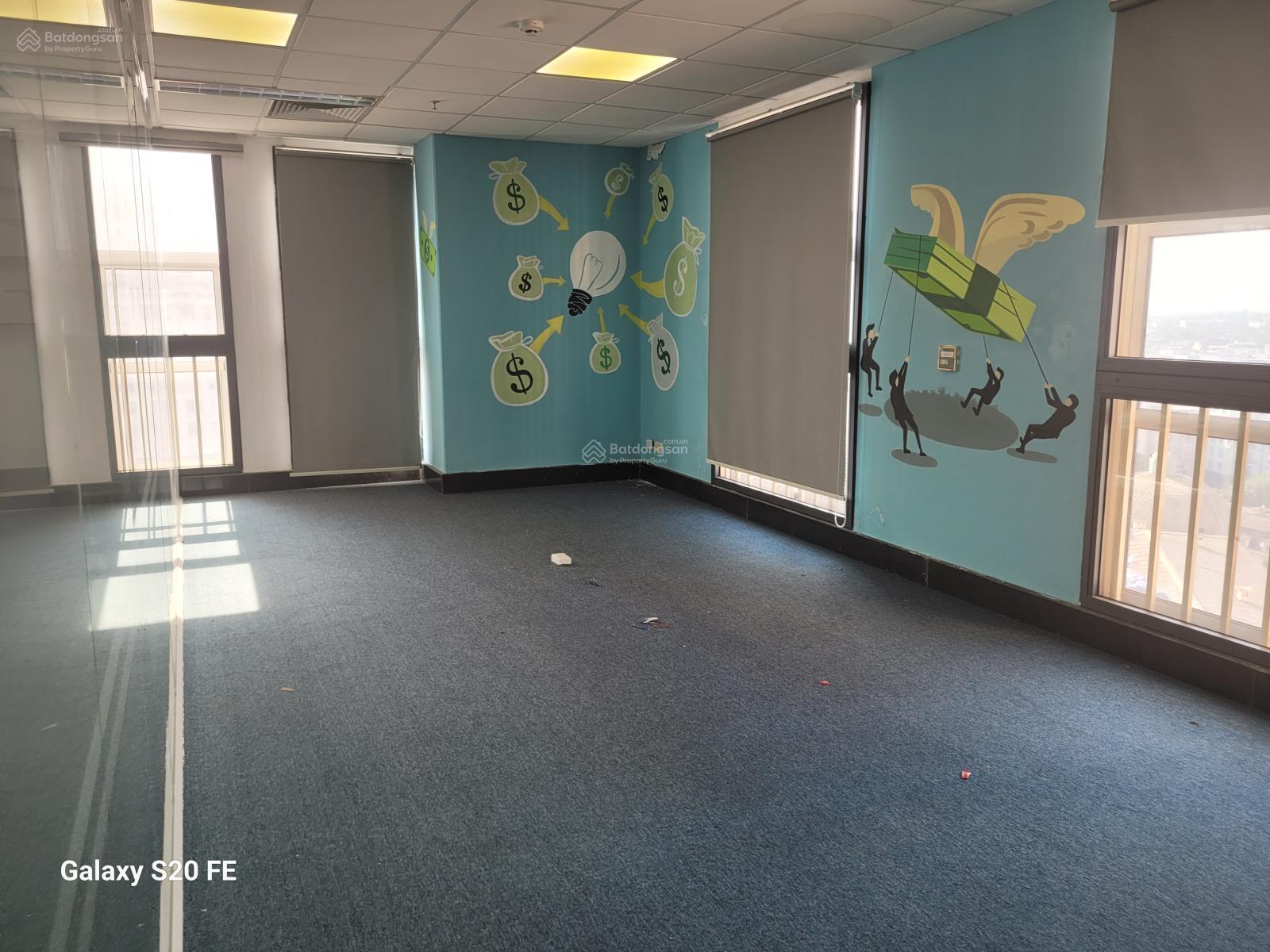 BQL cho thuê văn phòng Sudico Mễ Trì 200m2 cắt 70m2, 100m2, 150m2 đầy đủ nội thất cơ bản vào luôn