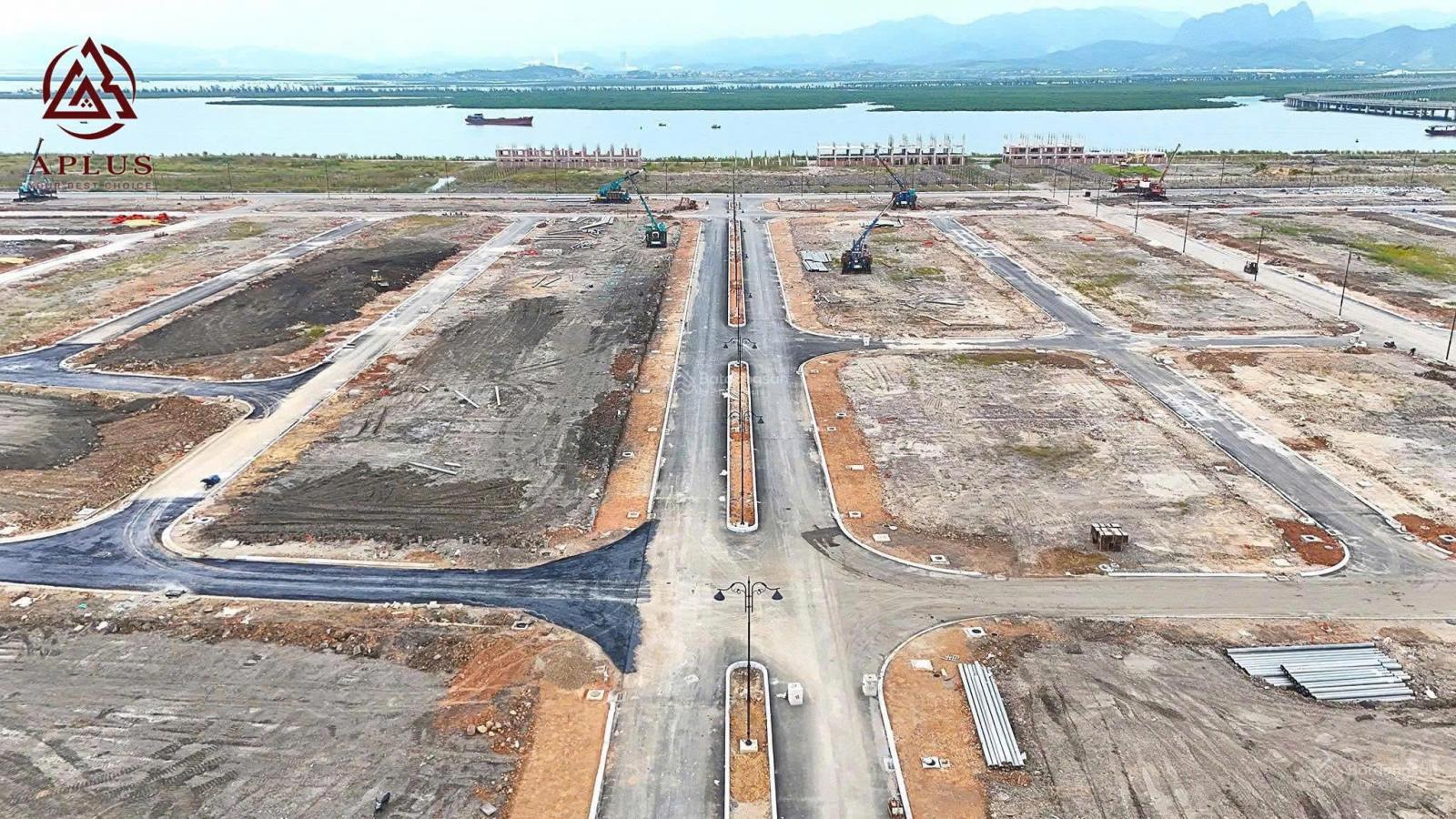 Đón sóng bao biển, trục 31m FLC Tropical giá 40tr/m2. LH 0936 585 *** Em Vy ạ