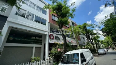 Bán nhà phố tại Phú Mỹ Hưng, Tân Phong, Q7. HCM, giá tốt NTT 29 tỷ VND net, 111m2, 5PN, 5WC, 5 tầng