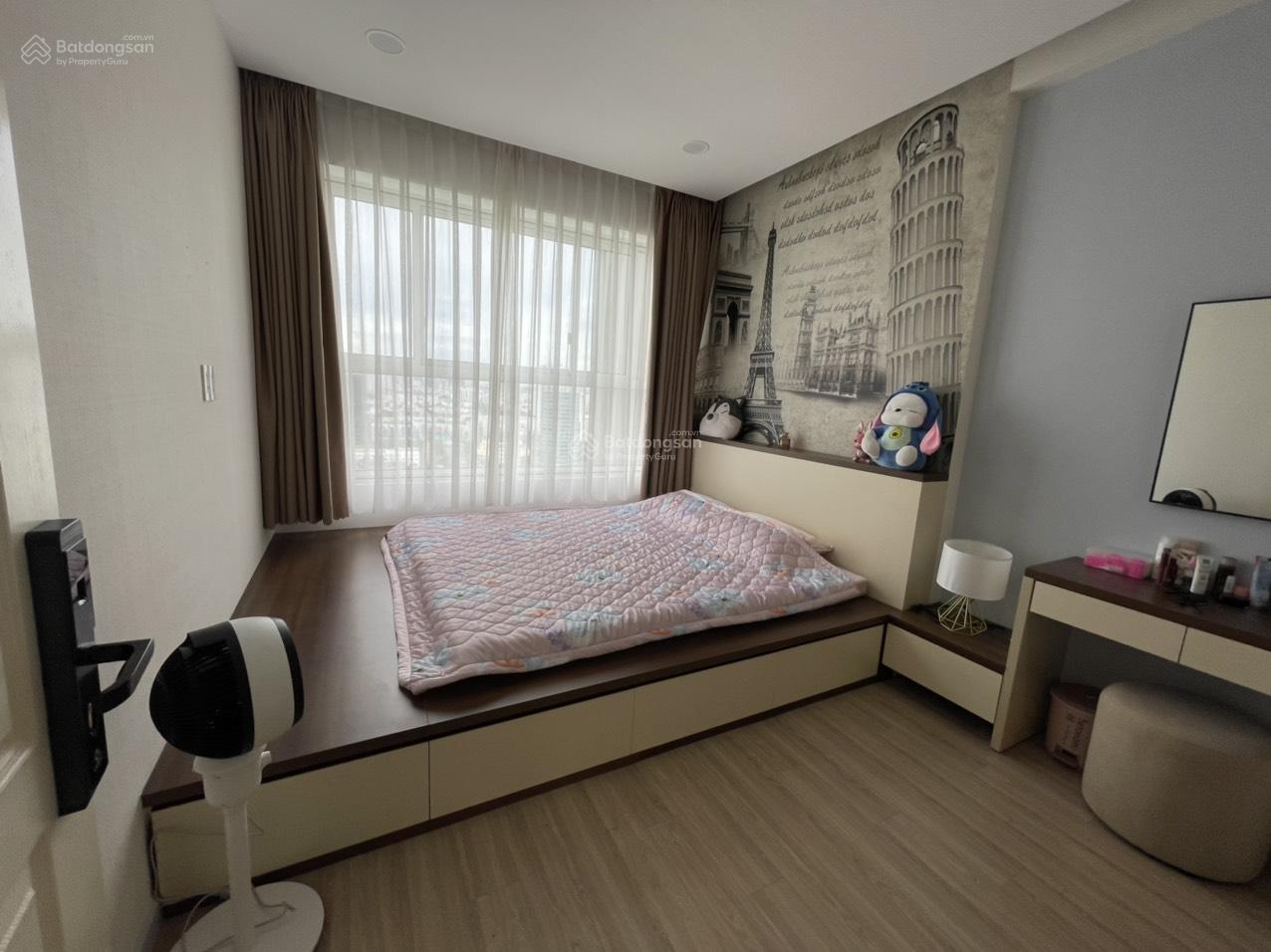 Cho thuê 2 phòng nội thất cao cấp Sunrise Riverside