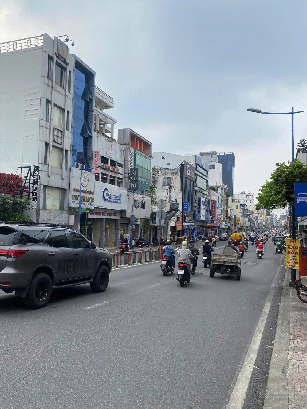 MẶT TIỀN TRỤC HAI BÀ TRƯNG PHAN ĐÌNH PHÙNG, DT 250M2, GIÁP TÂN ĐỊNH, GIÁ 87,5 TỶ