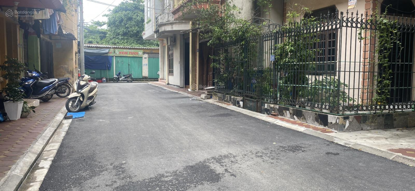 Bán 4T đang cho thuê dòng tiền ổn định 100m2/MT: 6m/ đường oto thông/giá 15 tỷ/Trâu Quỳ Gia Lâm