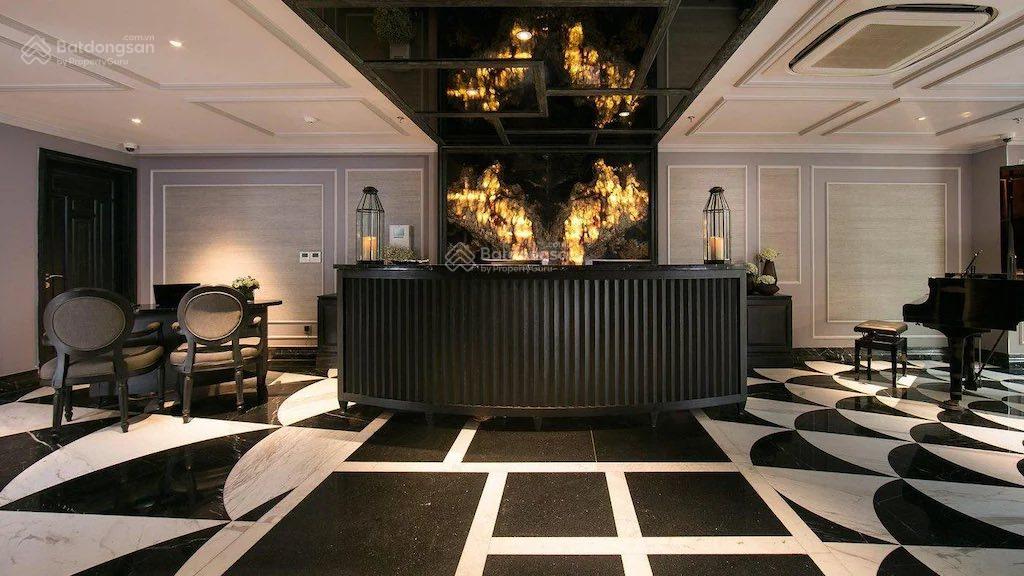 Bán Khách Sạn mặt phố Cửa Đông, giá cực chất 249 tỷ, 160m2 x 10 tầng, mặt tiền 8.6m, Lh 0988 138 *** Bán Khách Sạn mặt phố Cửa Đông, giá cực chất 249 tỷ, 160m2 x 10 tầng, mặt tiền 8.6m, Lh 0988 138 ***