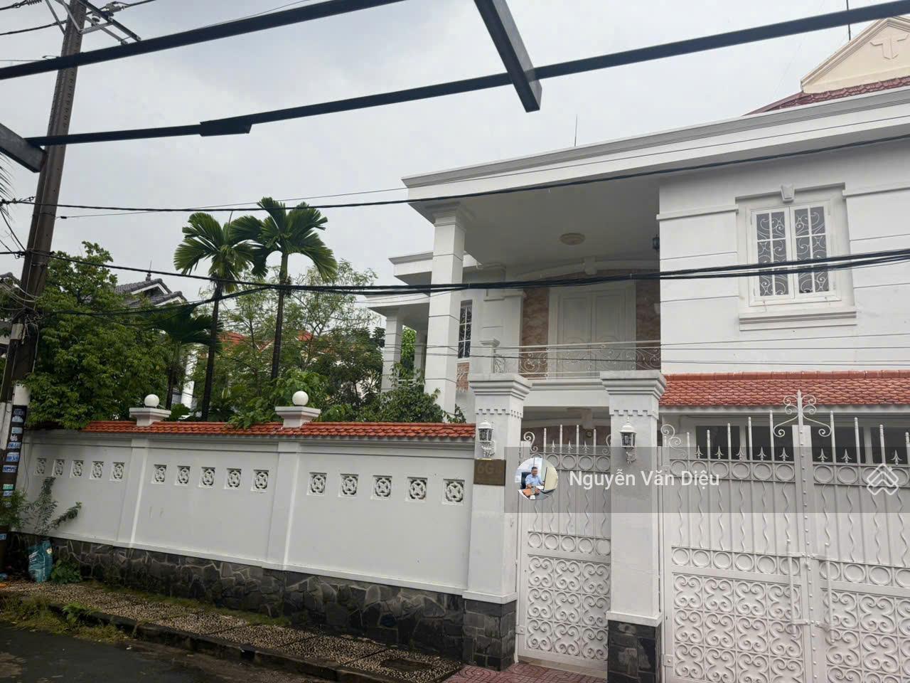 Siêu vị trí! Bán nhà góc 2 mặt tiền Đường Trần Não Quận 2 - DT 15x20m - 4 tầng biệt thự - Giá 58 tỷ