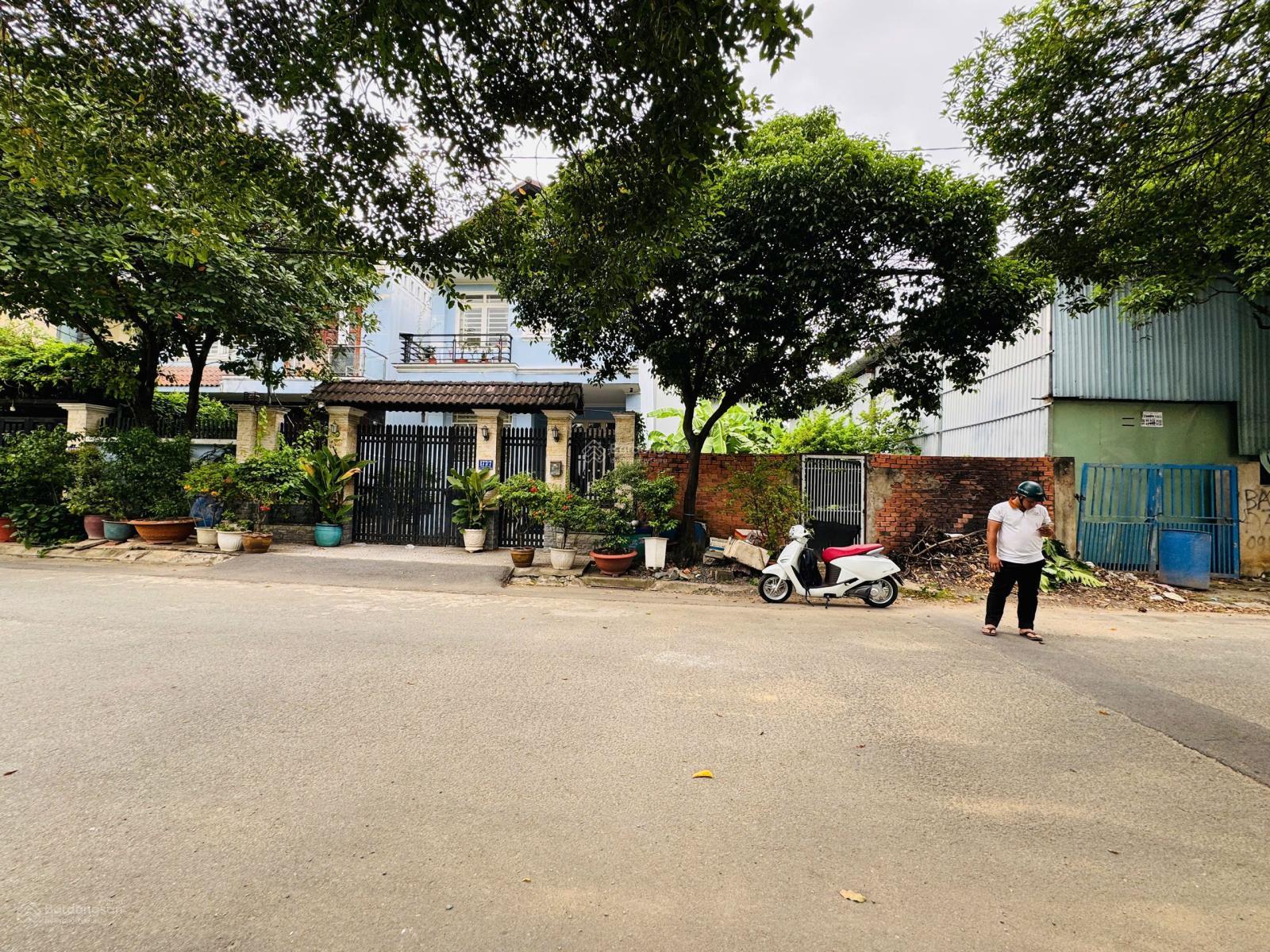 Bán gấp lô đất biệt thự khu Coca Cola đường Linh Trung, ngay gần ga Metro, khu cao cấp đồng bộ