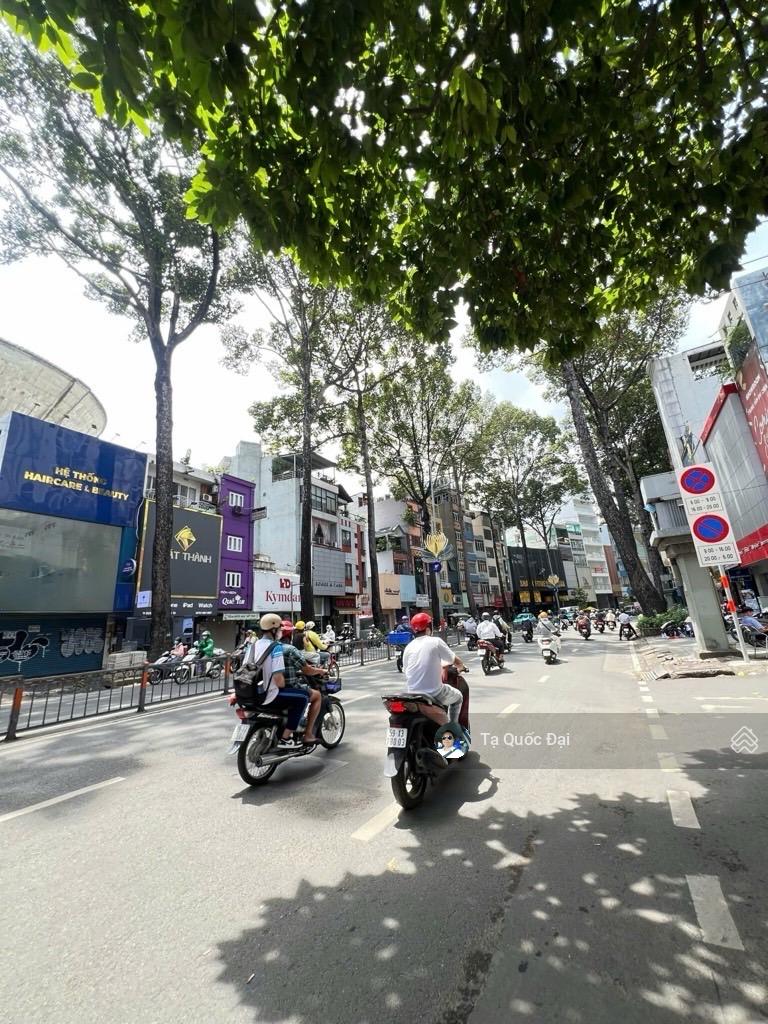 QUẬN 10 - SIÊU PHẨM MTKD 3/2 - CĂN GÓC 2 MẶT TIỀN - NGANG 6.2M - 40,1M2 - 18 TỶ! QUẬN 10 - SIÊU PHẨM MTKD 3/2 - CĂN GÓC 2 MẶT TIỀN - NGANG 6.2M - 40,1M2 - 18 TỶ!