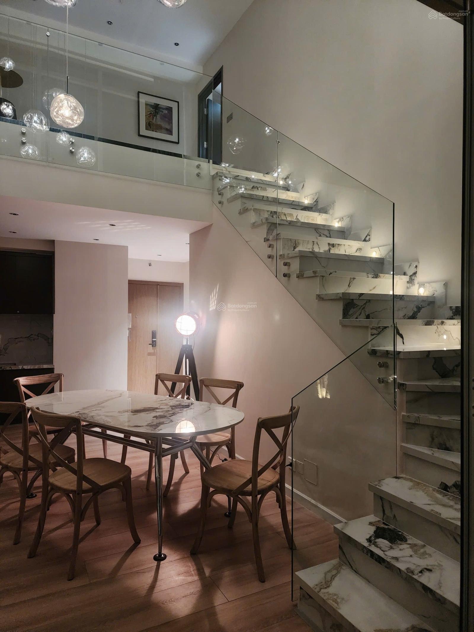 Duplex sân vườn riêng Luxgarden, 175m2, sổ hồng có sẵn