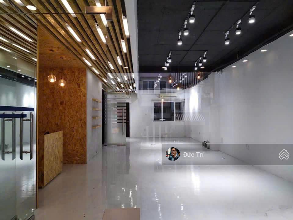 Tòa nhà 7 tầng mặt tiền Ngô Quyền DTCN 96m2 dòng tiền 80 triệu/tháng, giá chỉ 24 tỷ