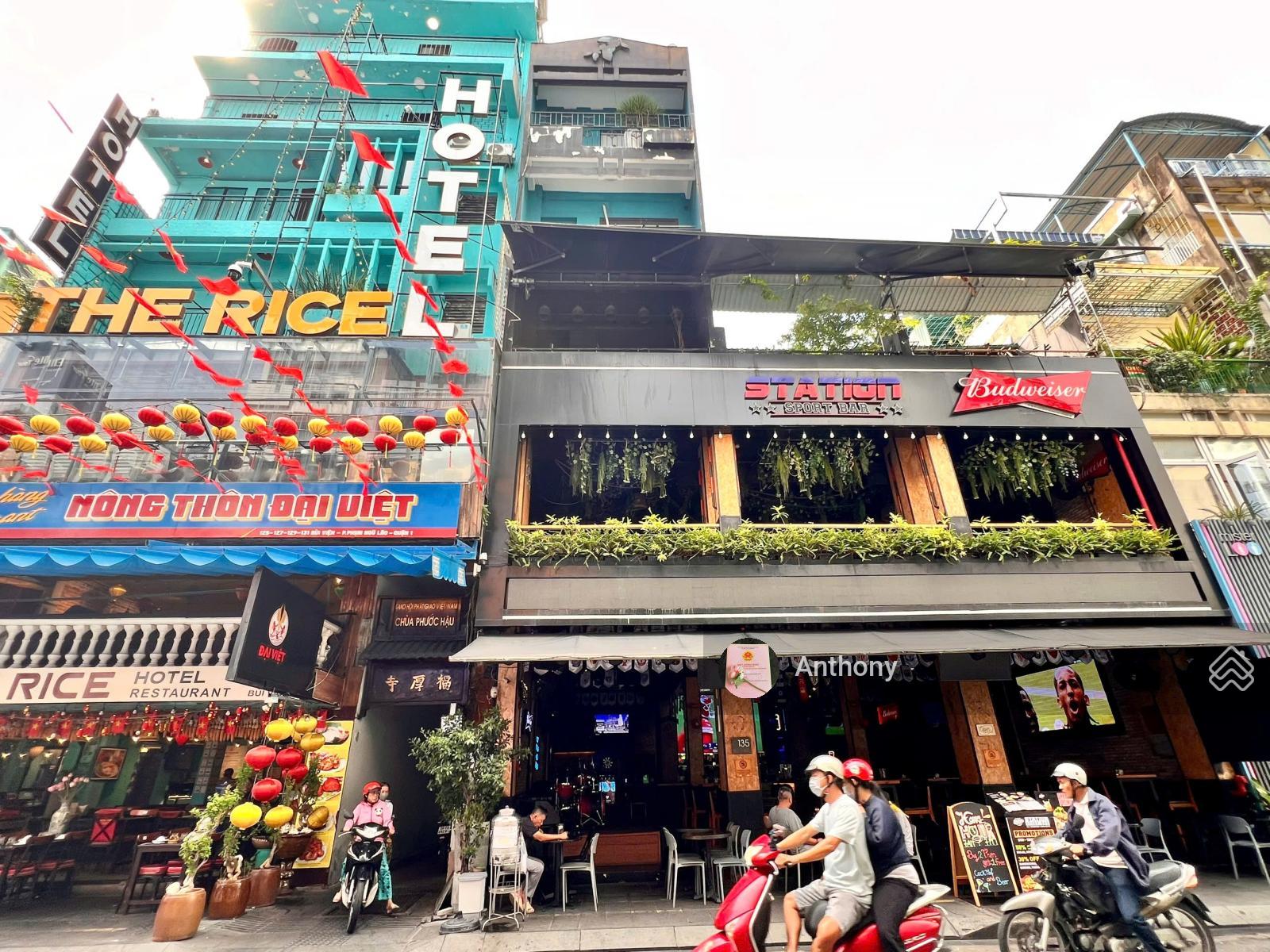 BÁN GẤP! NHÀ 5 TẦNG MẶT TIỀN BÙI VIỆN (ĐOẠN NGAY NGÃ 4 ĐỀ THÁM) HĐT NET 115TR/TH, 42 TỶ