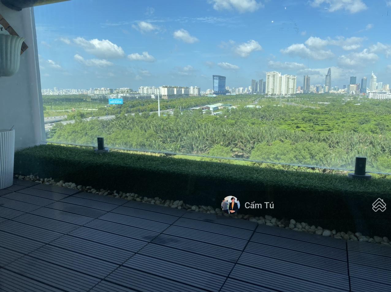 BÁN CĂN 2 PHÒNG NGỦ, 75 m2 VIEW TRUNG TÂM QUẬN 1 LIÊN HỆ TÚ CATA 0909 931 ***