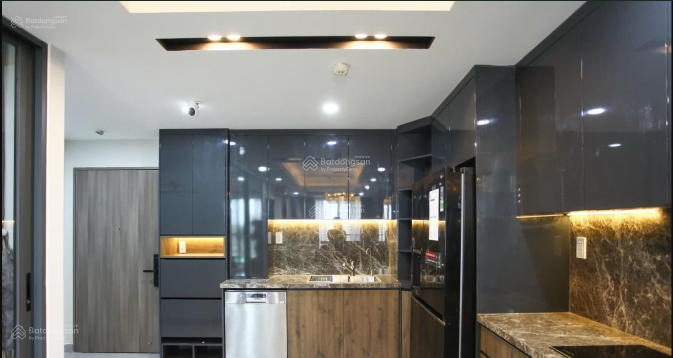 Bán căn hộ Saigon South Residence DT 71m2 nội thất cao cấp, có ô xe oto giá 6 tỷ có sổ