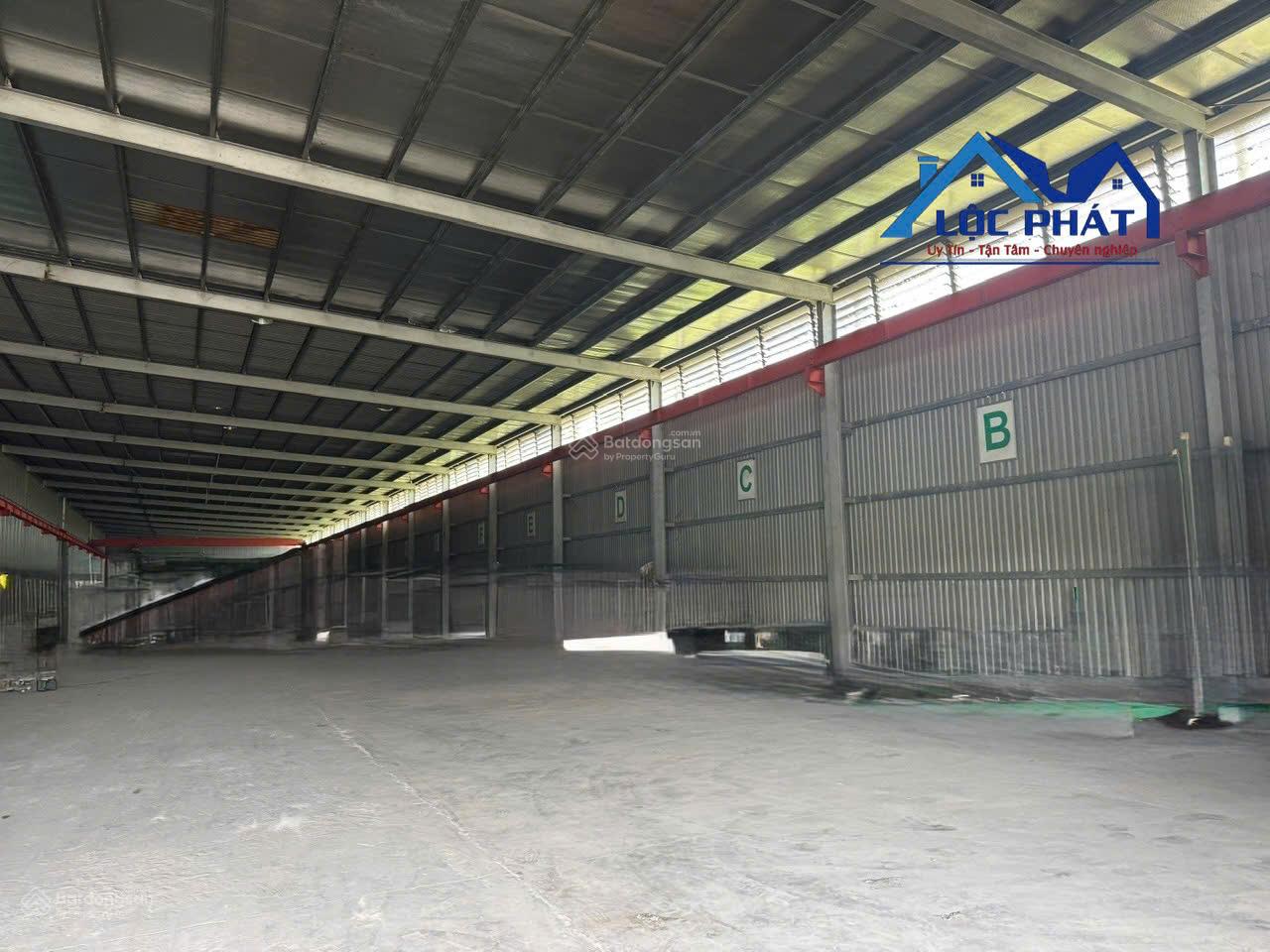 Cho thuê nhà xưởng giá rẻ 2.240m2 chỉ 185 triệu. Tam Phước-Biên Hòa-Đồng Nai : 0375 854 ***