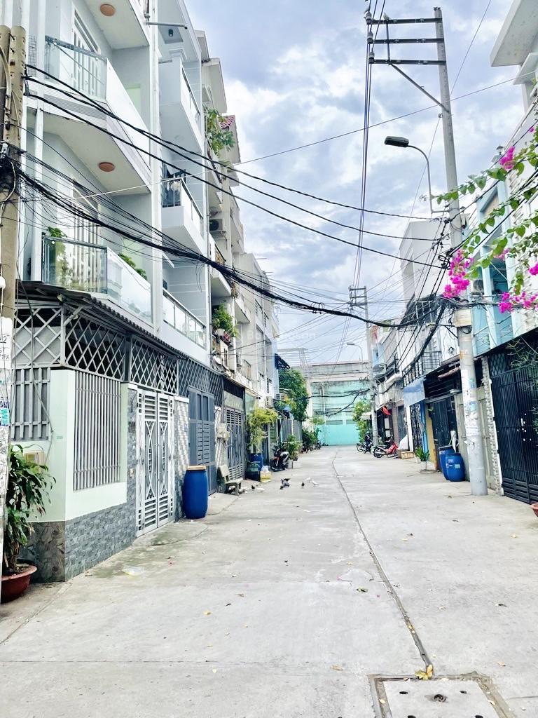 4 TẦNG, HẺM XE HƠI HƯƠNG LỘ 2, LÊ VĂN QUỚI, NGANG LỚN 5,1x12, 4PN, PHÁP LÝ CHUẨN CHỈNH