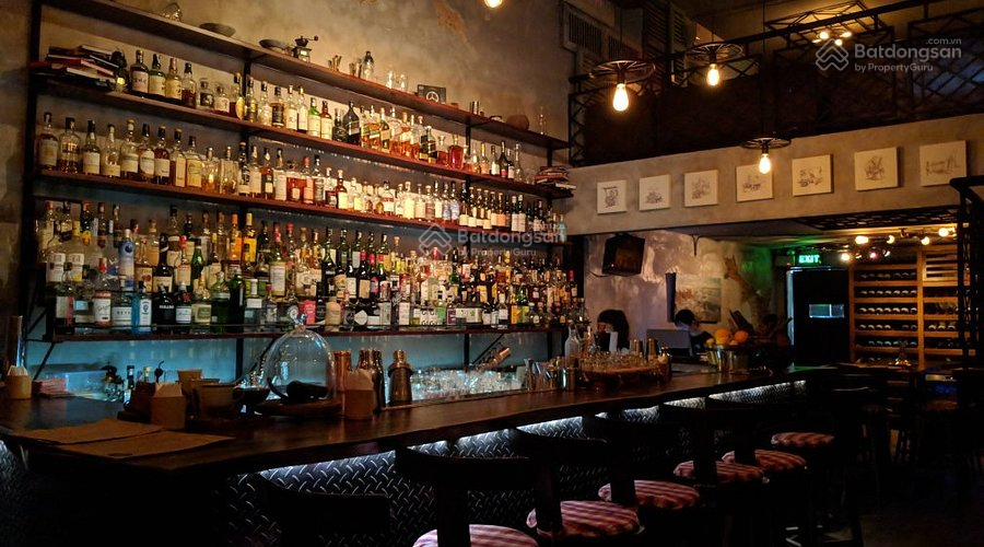 Cho thuê mặt bằng làm quán bar, pub, Cooktail, DJ tại trung tâm Quận 1