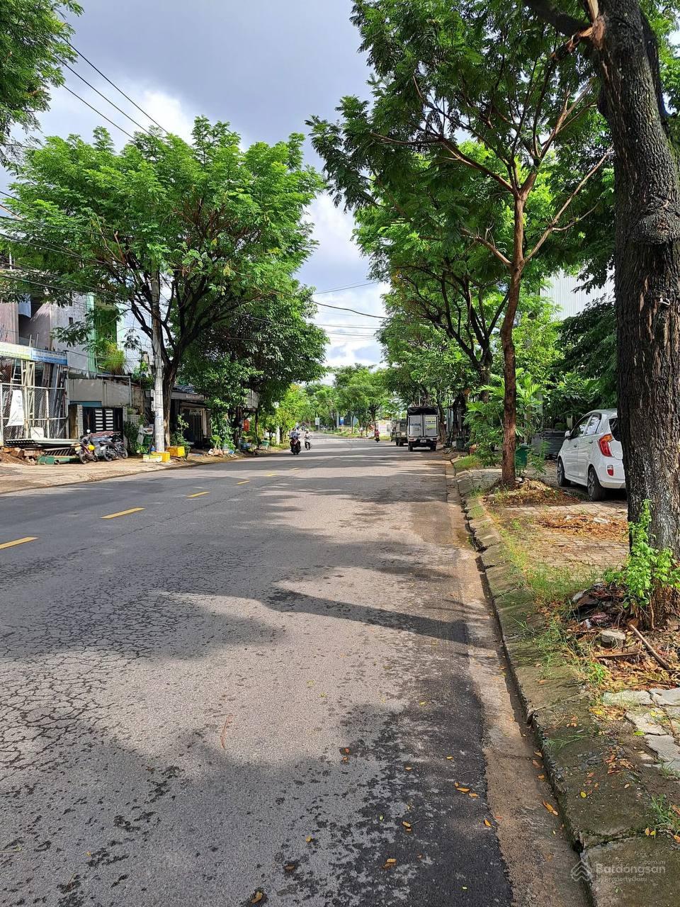 Chính chủ gửi bán lô đất MT đường Lê Trọng Tấn,P Hòa Phát,Quận Cẩm Lệ.Đà Nẵng.