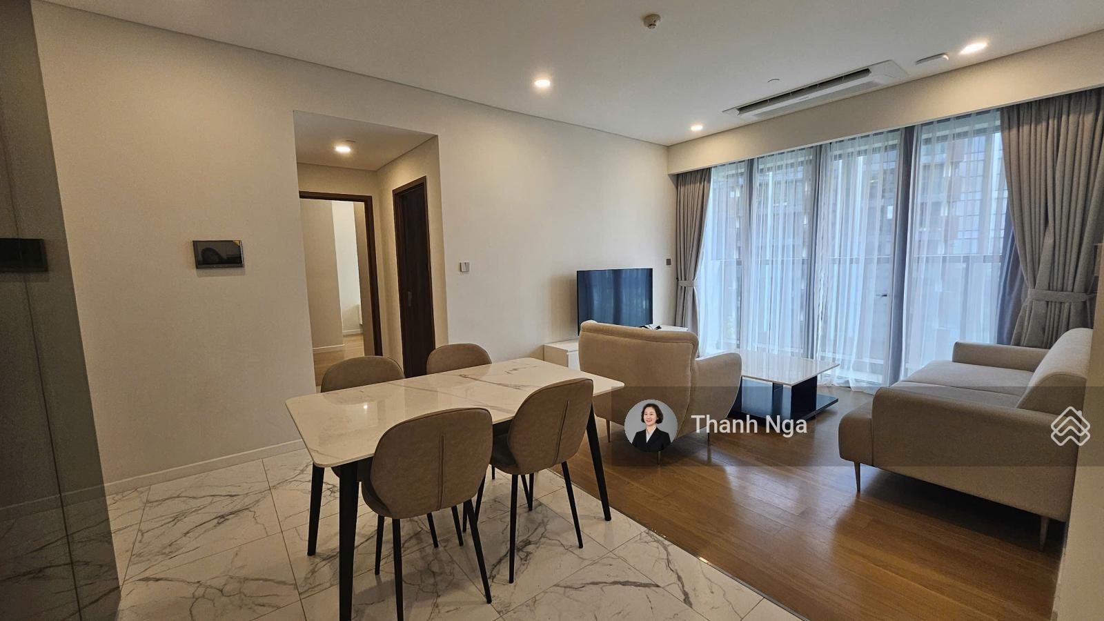 Chốt ngay căn hộ 2PN The Metropole giá siêu tốt, view nội khu hồ bơi, full NT hệ bếp mở sang trọng