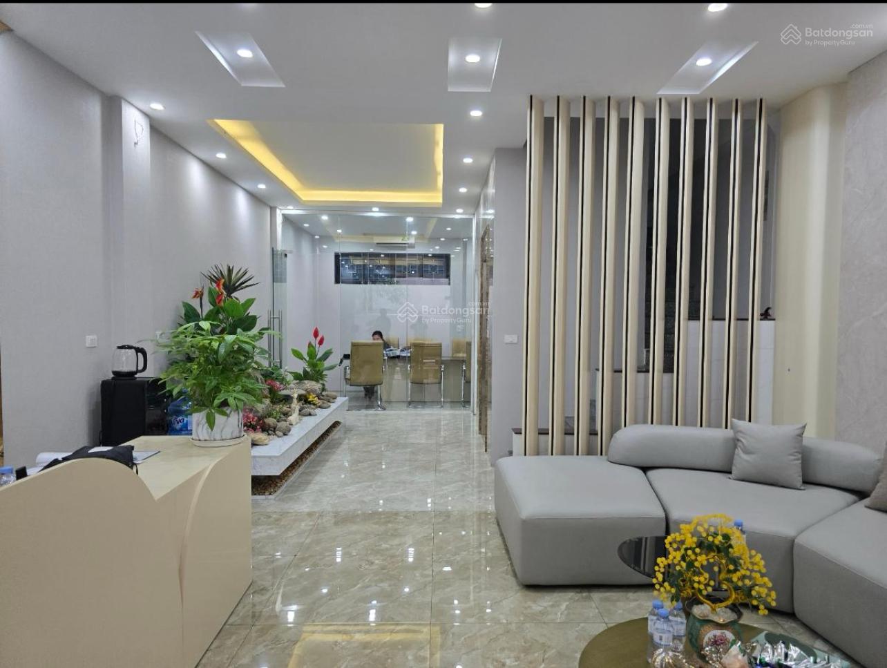 Bán nhà khu 90 Nguyễn Tuân - Trục chính - 72m2 nhà đẹp thang máy - Kinh doanh sầm uất - nhỉnh 40 tỷ Bán nhà khu 90 Nguyễn Tuân - Trục chính - 72m2 nhà đẹp thang máy - Kinh doanh sầm uất - nhỉnh 40 tỷ